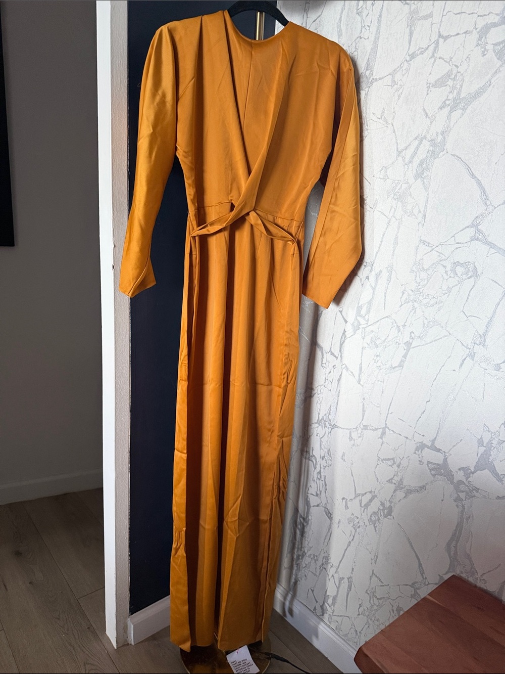 ASOS Long Gold Dress | simple & elegant w/ sass